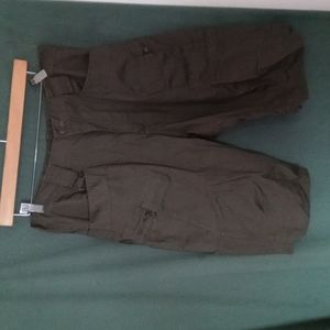 Cargo Shorts NWOT Sz M
